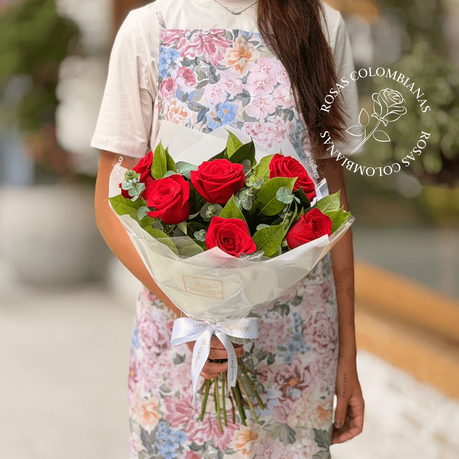 thumb-buque-com-6-rosas-vermelhas-0