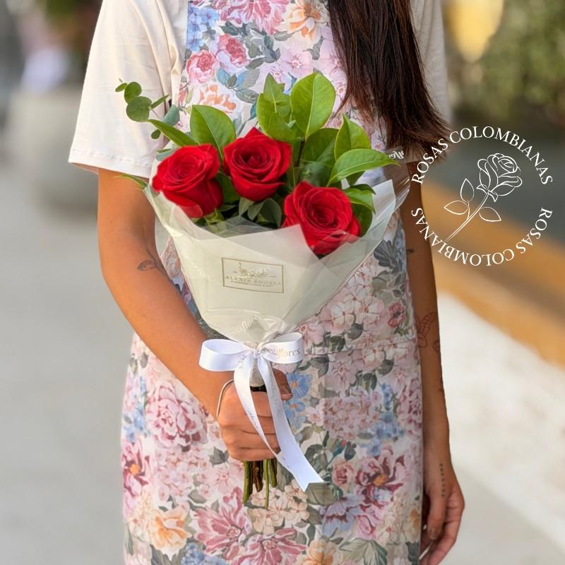 thumb-buque-com-3-rosas-vermelhas-1